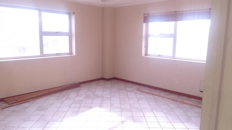 To Let commercial Property for Rent in Klipkop Western Cape